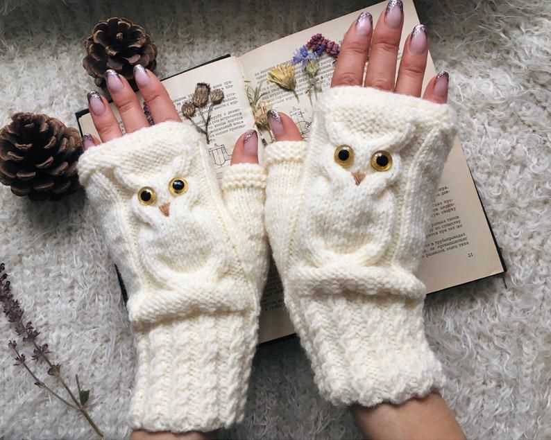 Easiest mitten knitting pattern ever