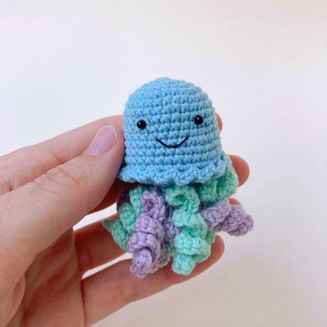 Free jellyfish knitting pattern