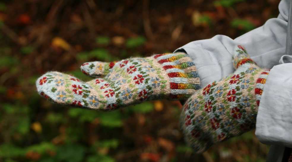 Free knit felted mitten pattern
