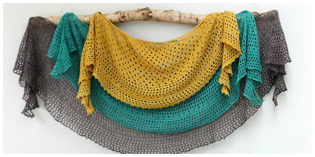 Discover a Beautiful and Easy-to-Follow Pattern for a Knit Pocket Shawl, Absolutely Free! Free knit pocket shawl pattern