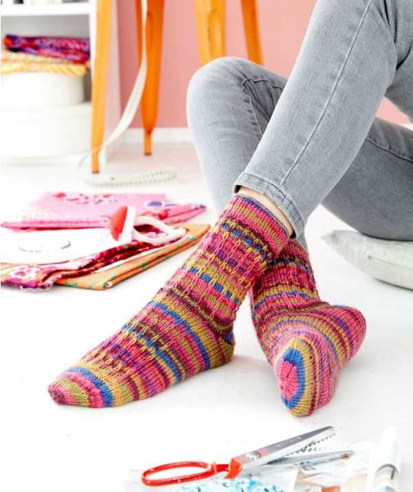 Free knitting hat patterns for sock weight yarn