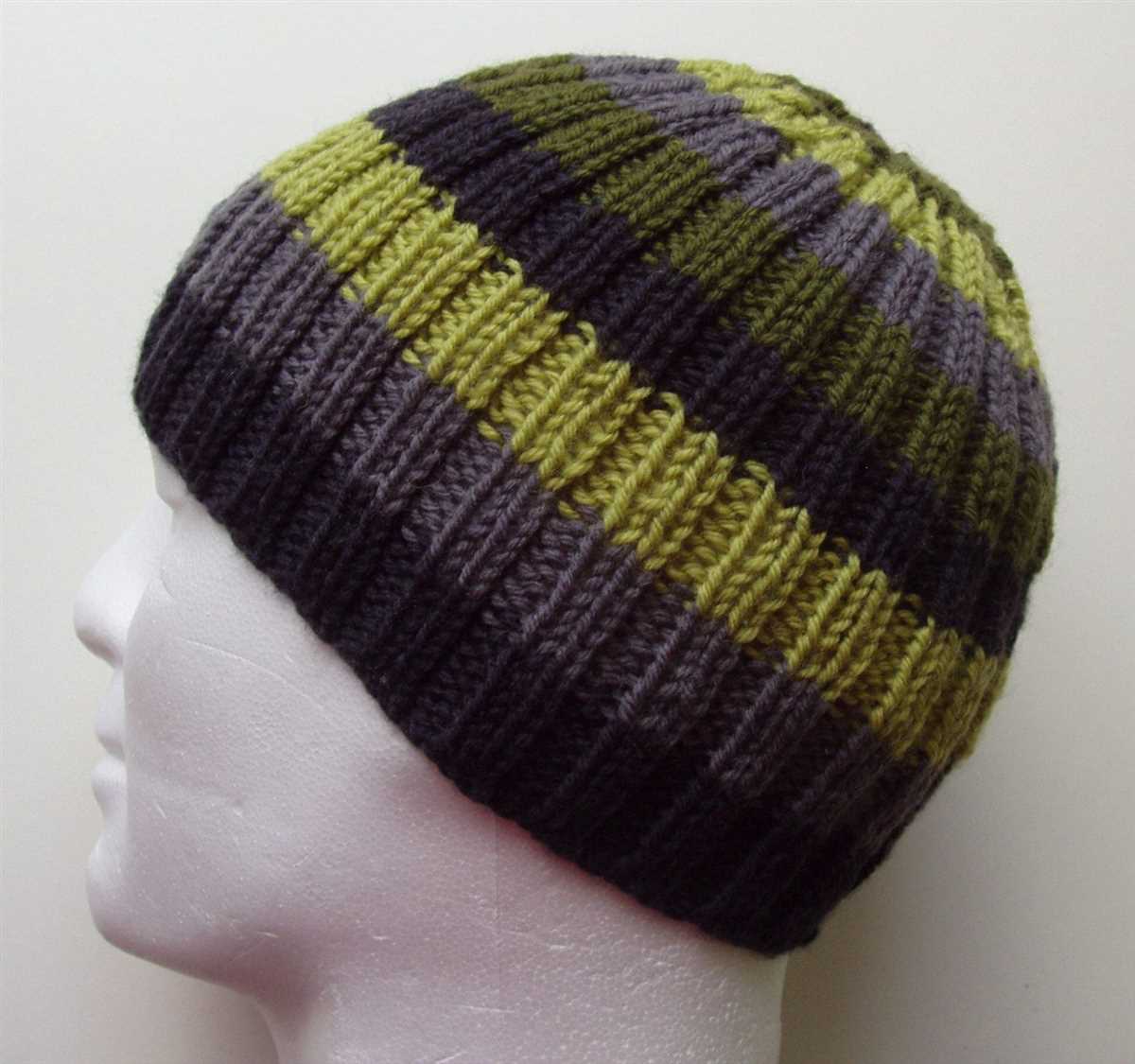 Free knitting pattern beanie hat straight needles