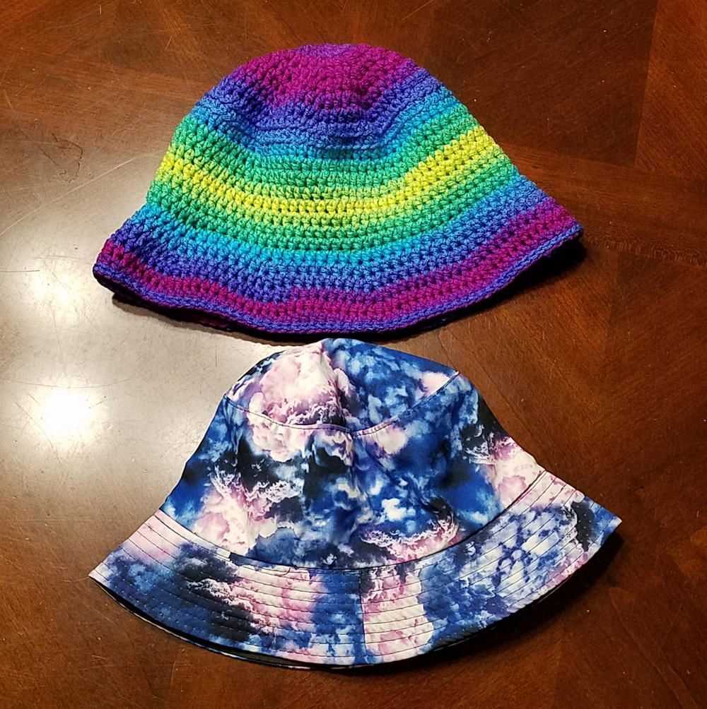 Free knitting pattern for a bucket hat