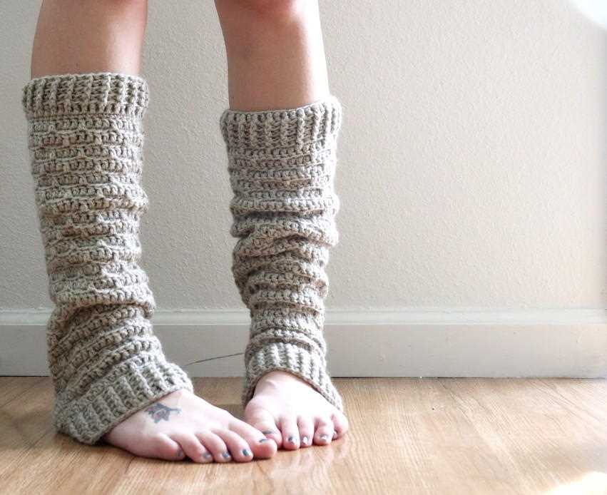 Free knitting pattern for childrens leg warmers