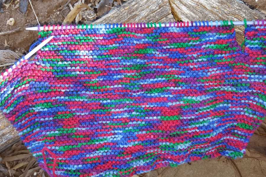 Free knitting patterns for dog sweaters on straight needles