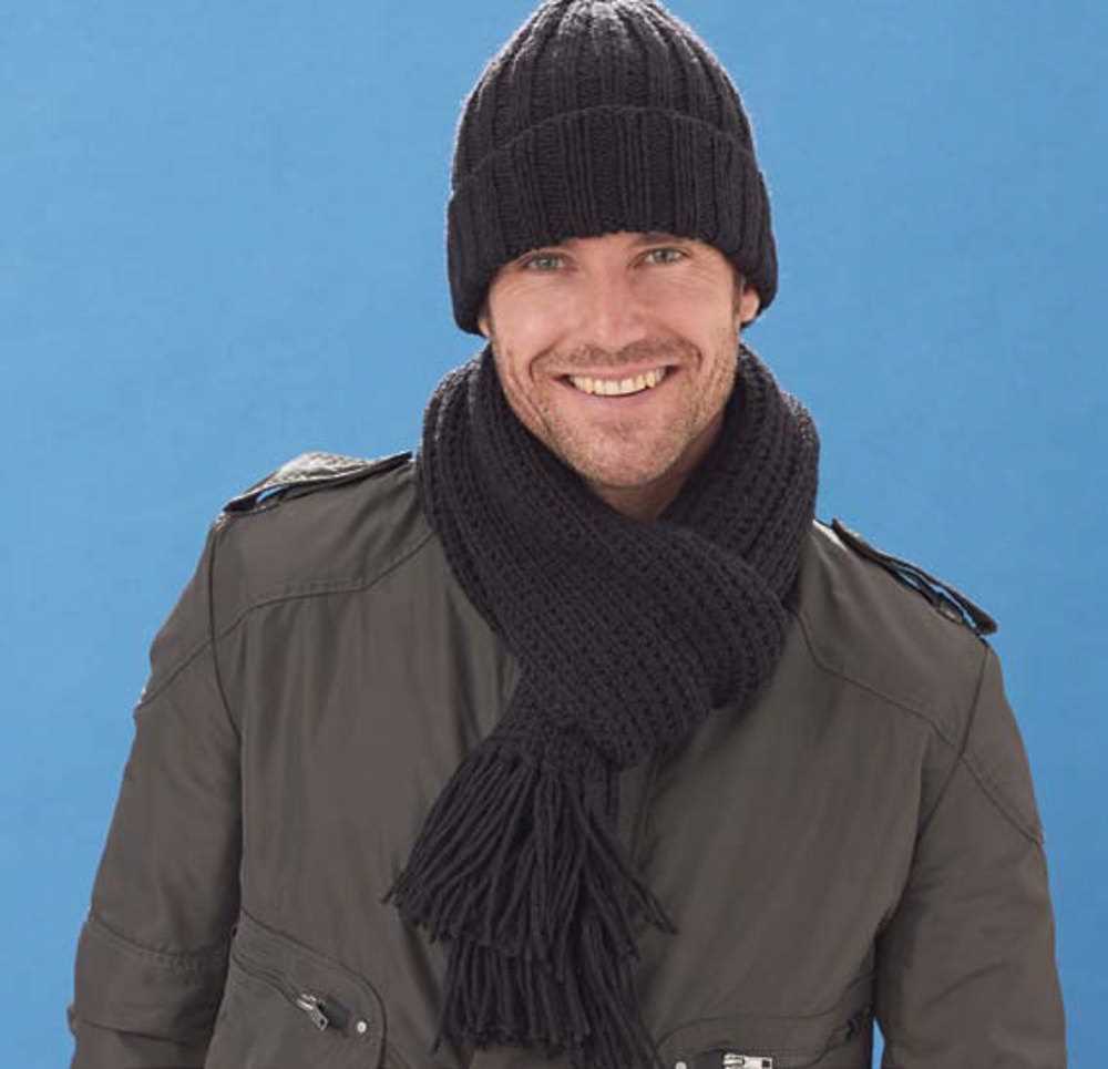 Free knitting patterns for men's hat and scarf