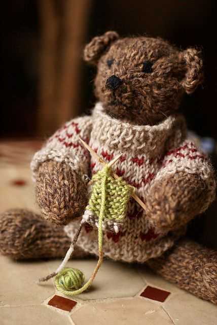 Create Your Own Adorable Koala Bear With This Free Knitting Pattern Free koala bear knitting pattern