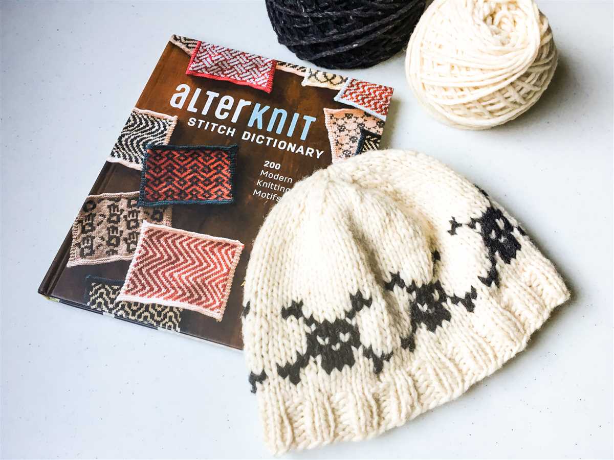 Knitted pirate hat pattern