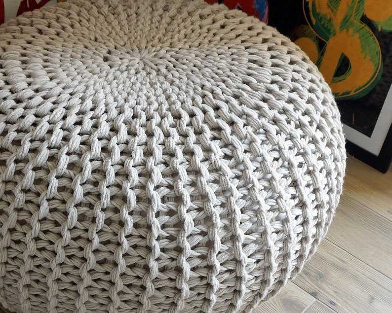 Pouf ottoman knitting pattern
