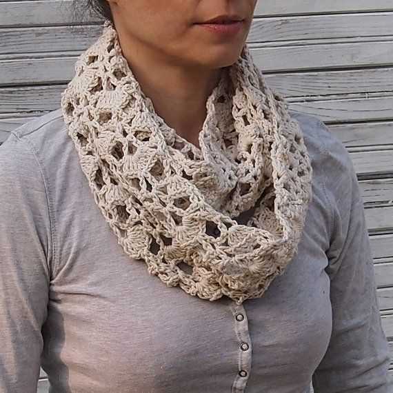 Easy lace infinity scarf knitting pattern