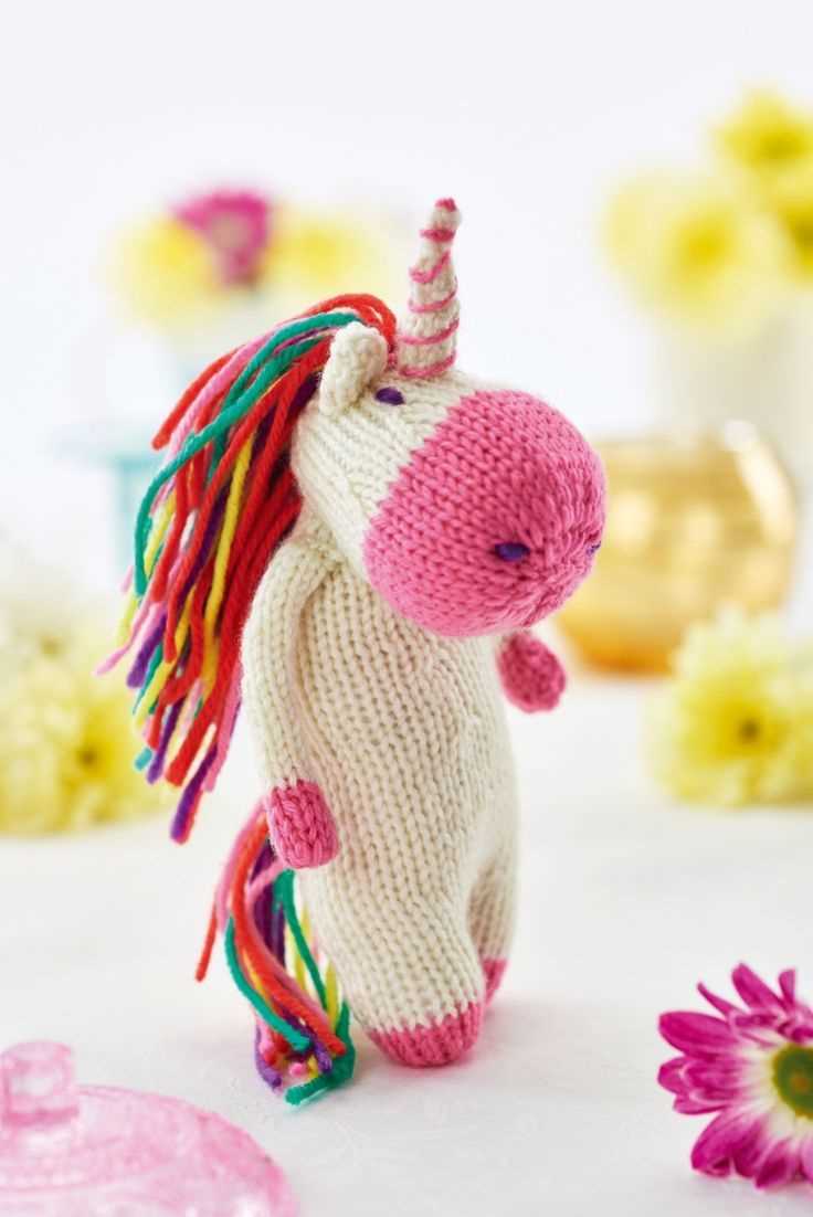 Free unicorn toy knitting pattern