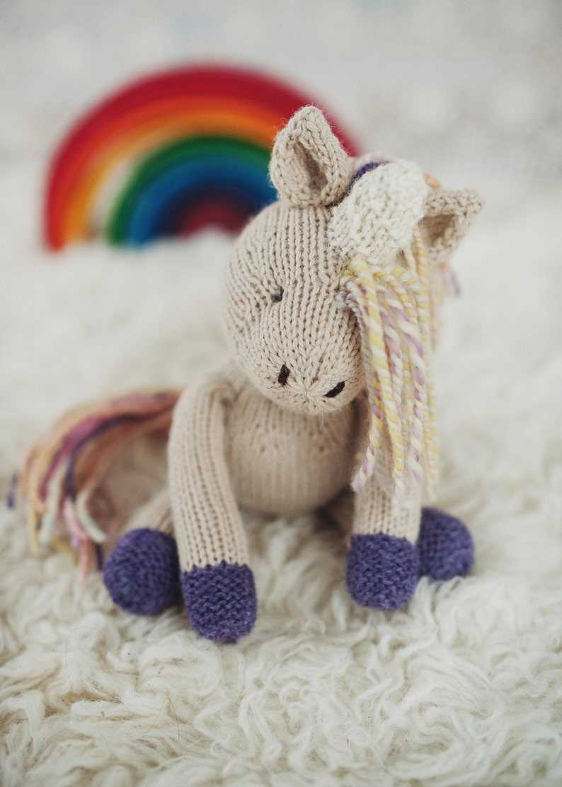 Free unicorn toy knitting pattern