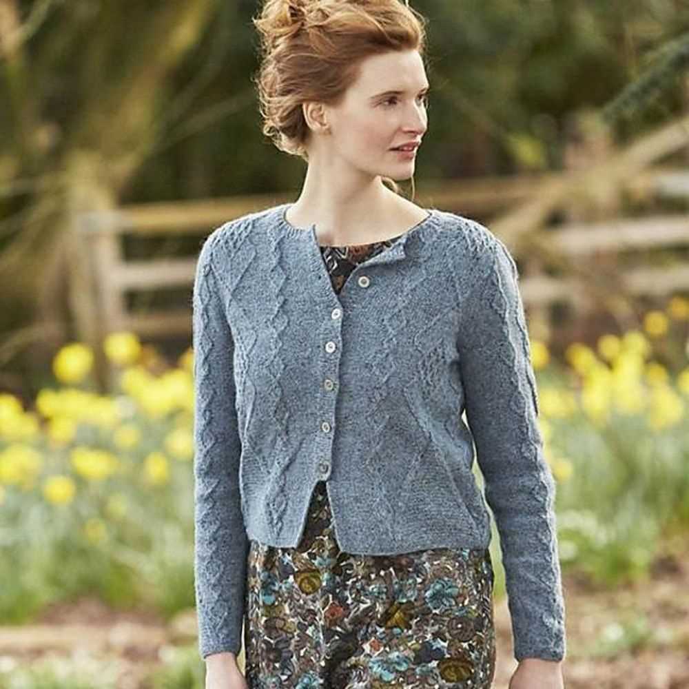 Short sweater knitting pattern