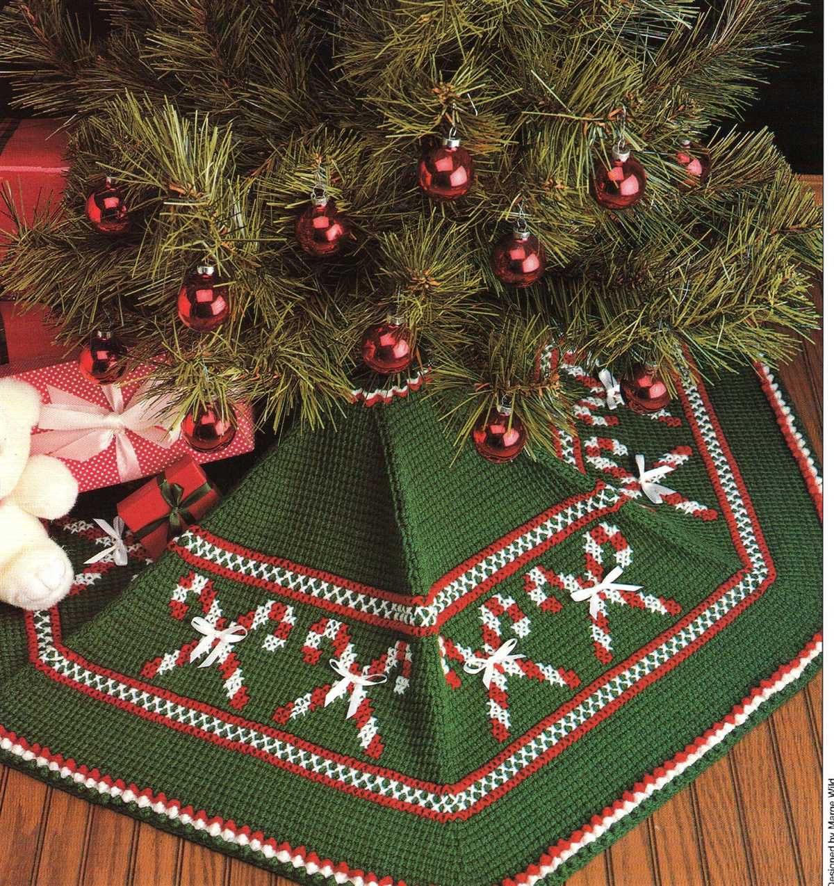 Pattern for knitted tree skirt