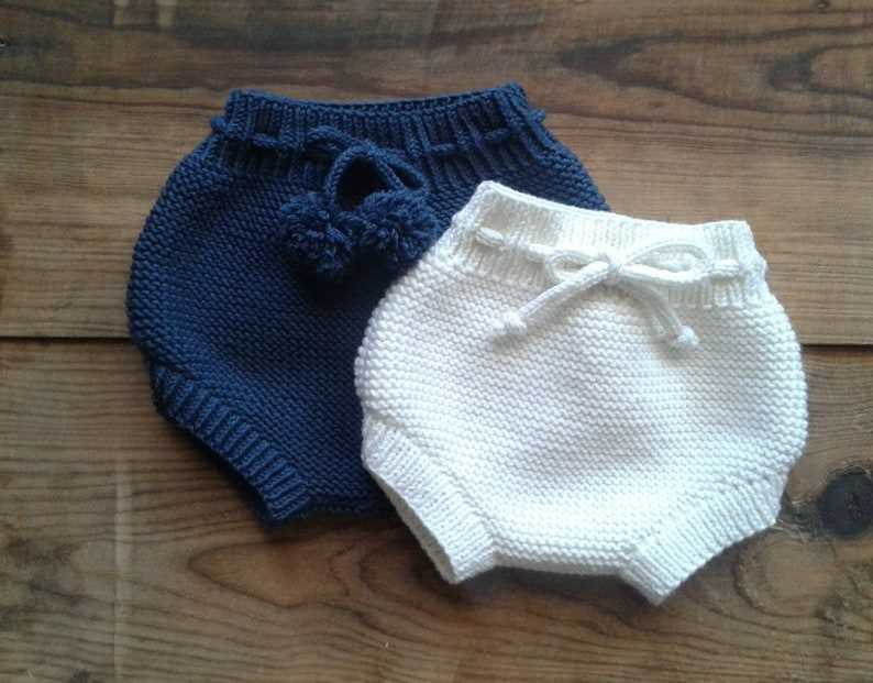 Knitted bloomers pattern