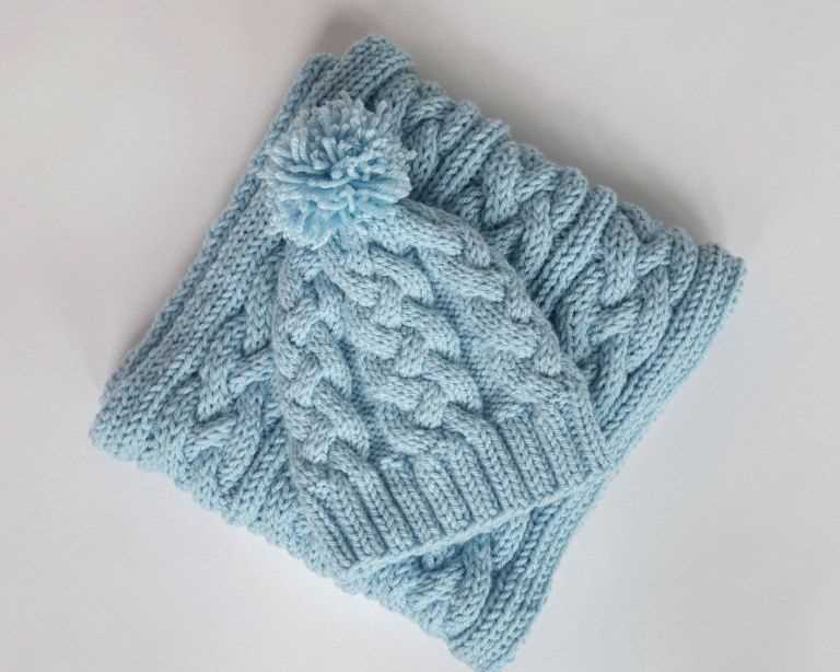 Braid knitting pattern for scarf