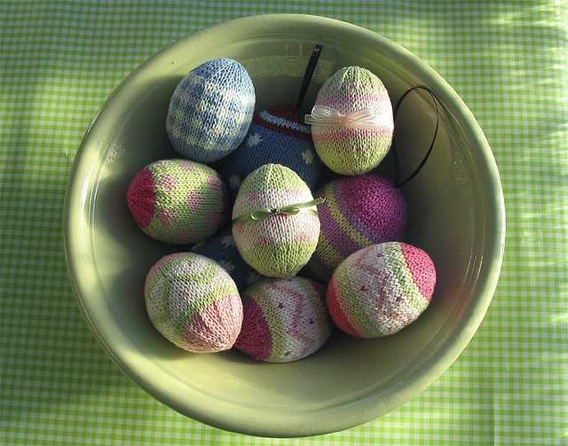 Free easter egg knitting patterns