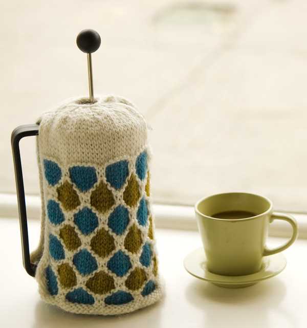 Free knitted bowl cozy pattern