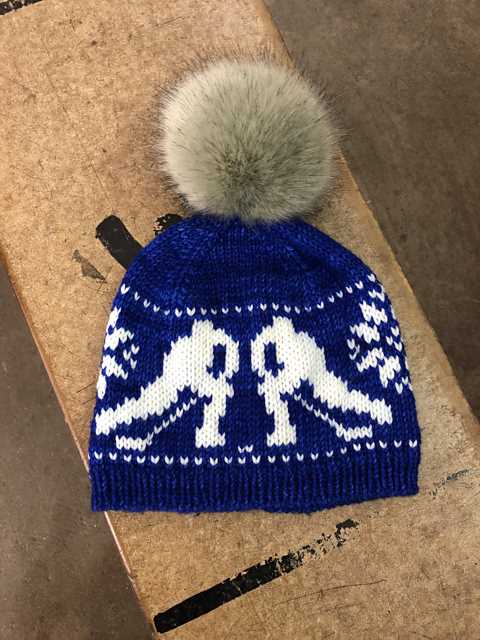 Knit hockey hat pattern