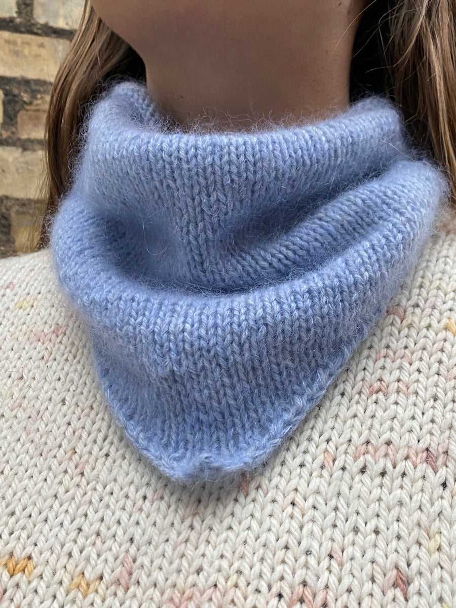 Free knit bandana pattern