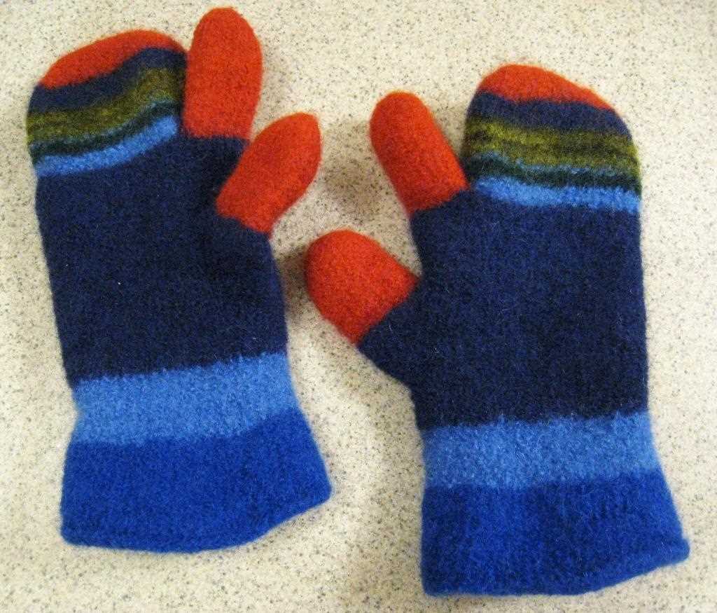 Free knit felted mitten pattern
