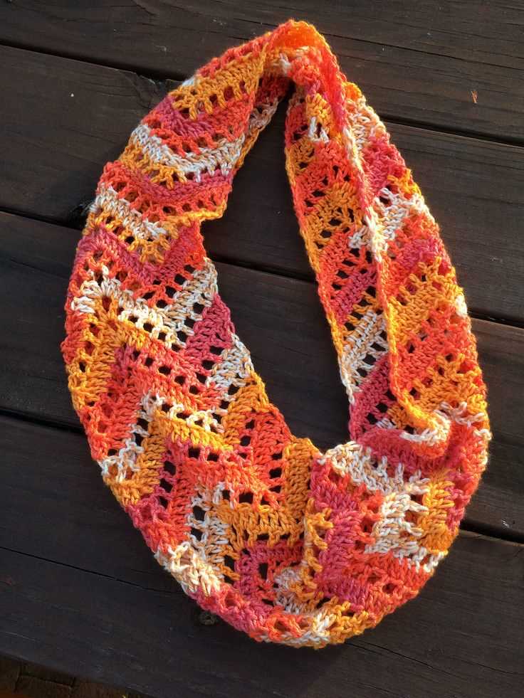 Free knitted lace infinity scarf patterns
