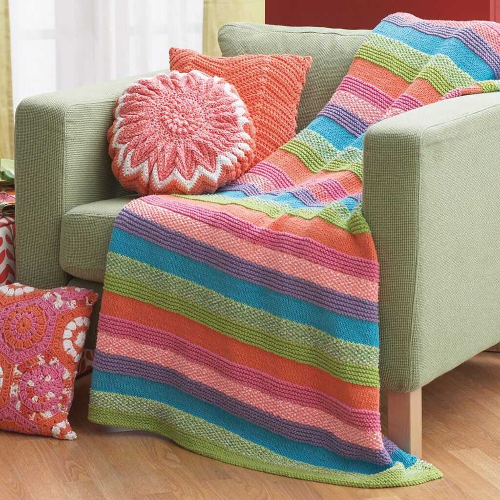 Free knitted throw blanket pattern