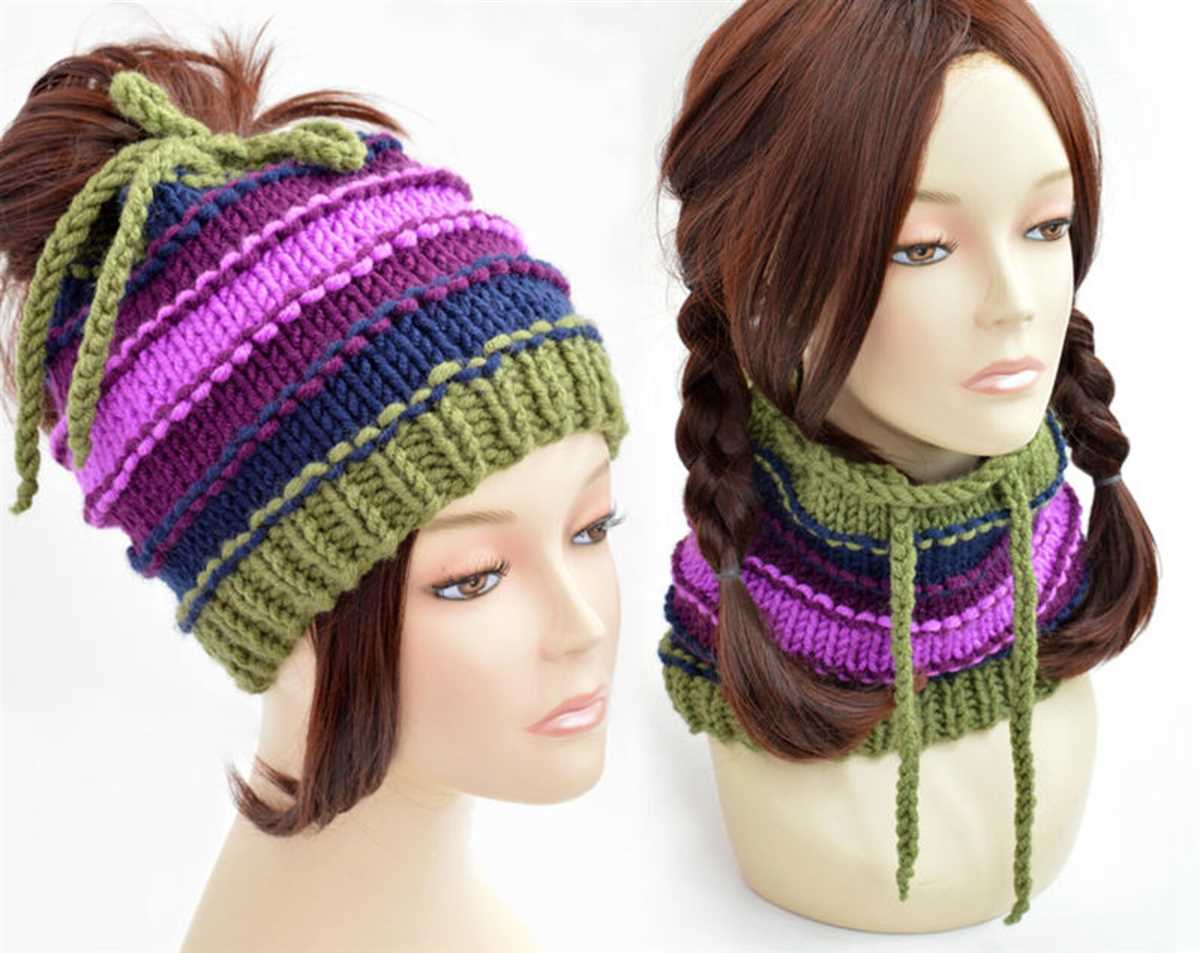 Free knitting pattern for hat with ponytail hole