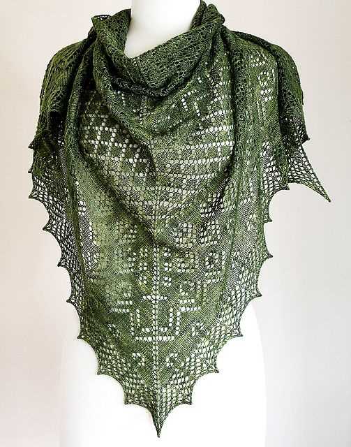 Free knitting pattern triangle lace shawl
