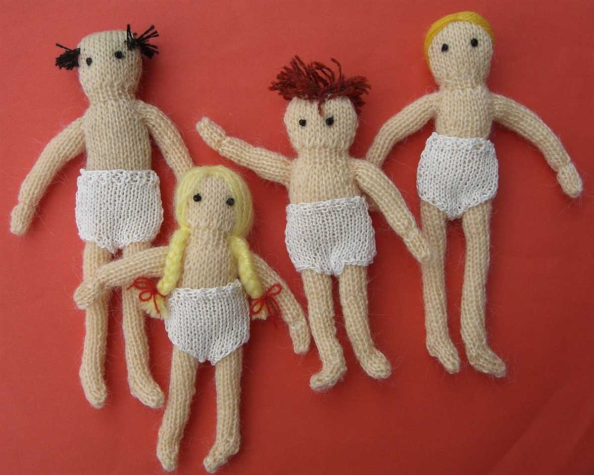 Free knitting patterns for tiny dolls