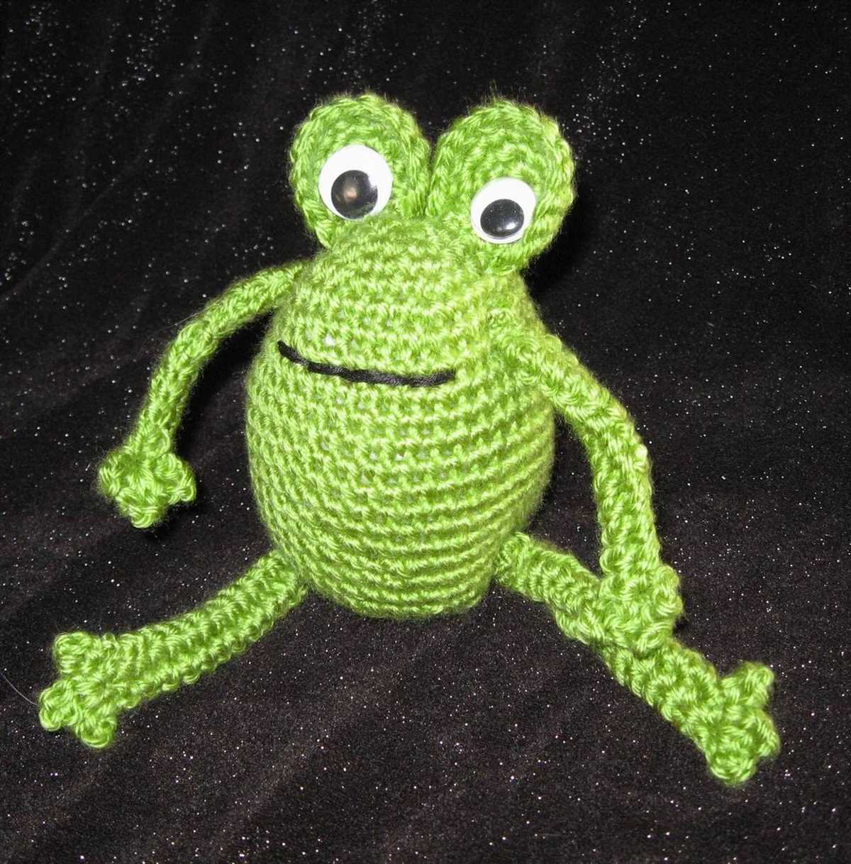 Free frog toy knitting pattern