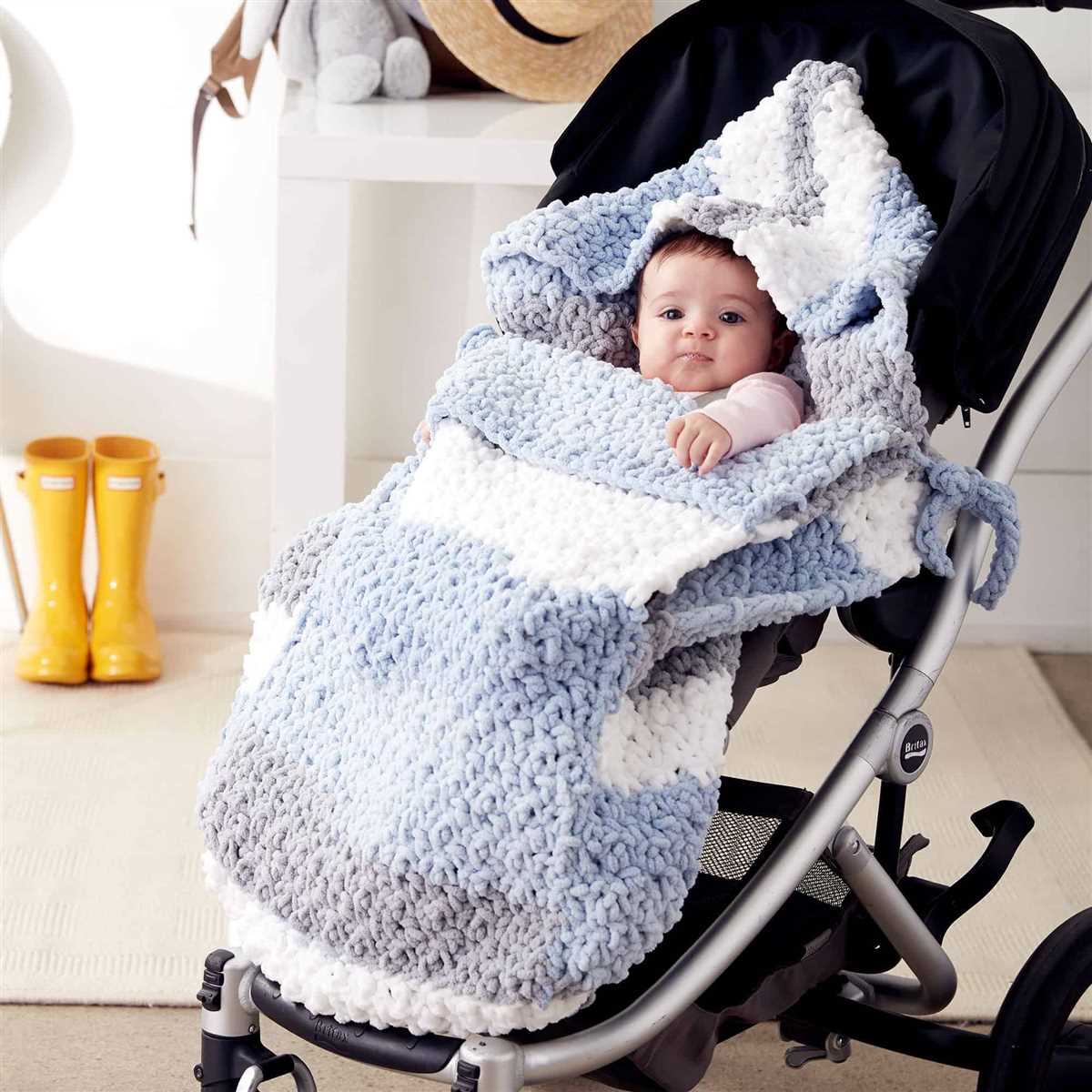 Cozy and Stylish: Knit Your Own Stroller Blanket
