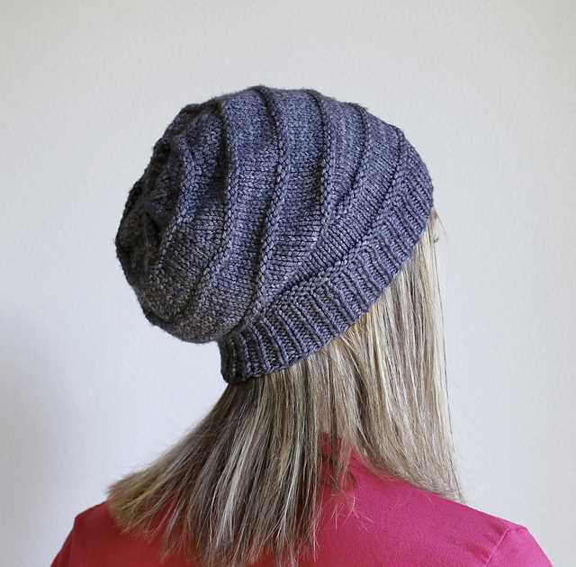 Cozy and Stylish - Knit the Perfect Slouchy Hat with this Free Pattern Free slouchy knit hat pattern