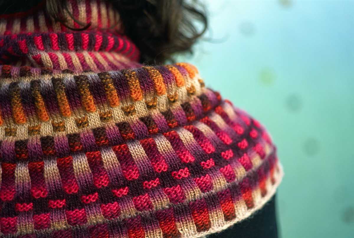 Loom knit snood pattern