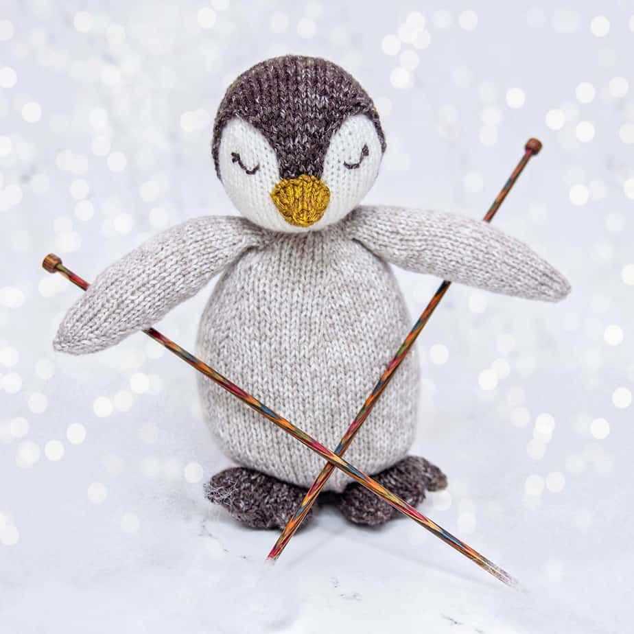 Easy knitted penguin pattern