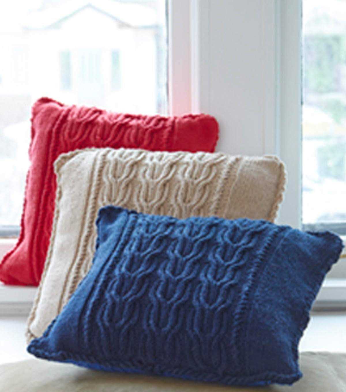 Cable knit cushion pattern free