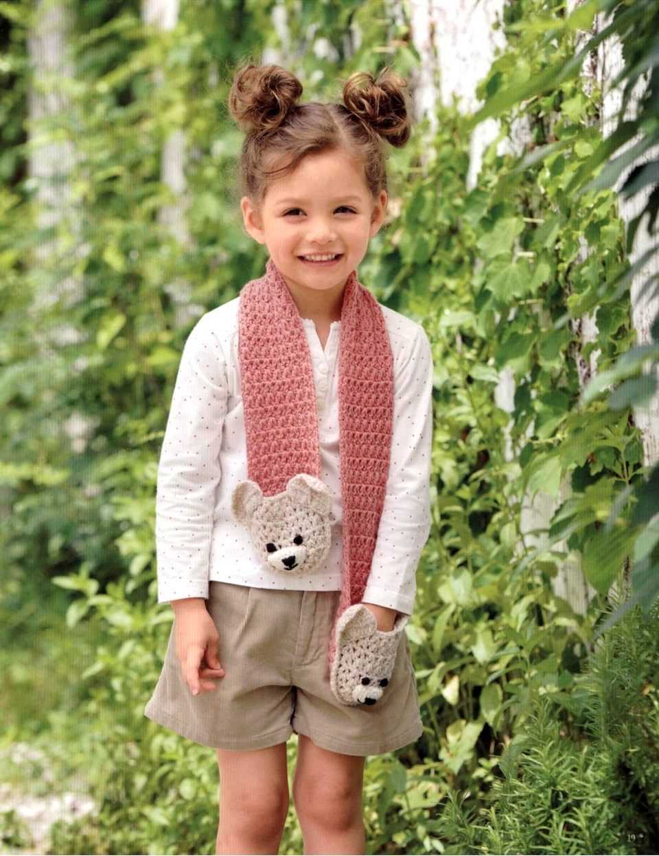 Knitted scarf with pockets free pattern