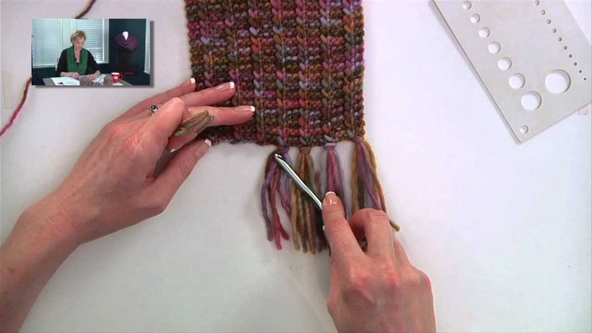 Fringe scarf knitting pattern