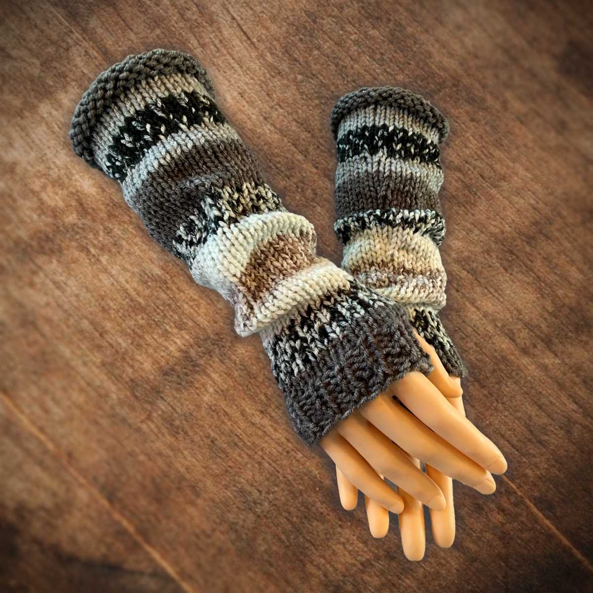 Gloves free knitting pattern