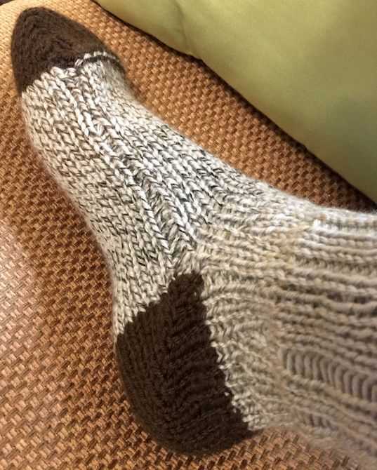 Knit socks worsted weight pattern