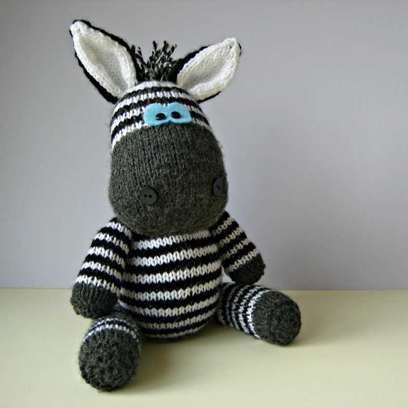 Knitted zebra toy pattern