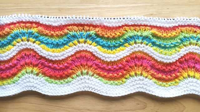 Feather and fan knitting pattern blanket