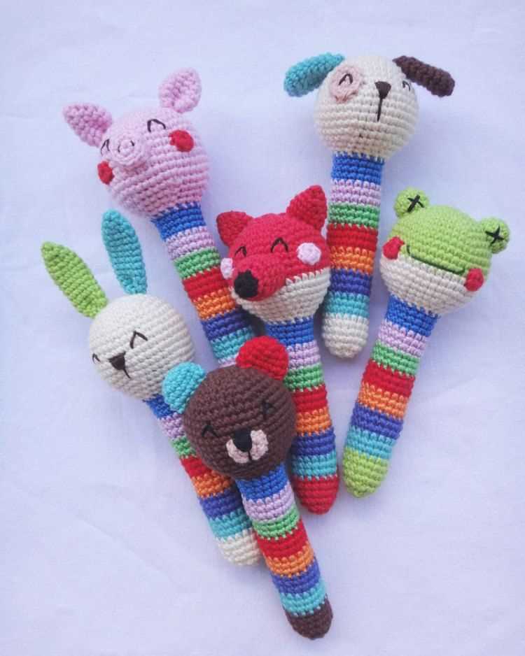 Free knitting patterns for childrens toys