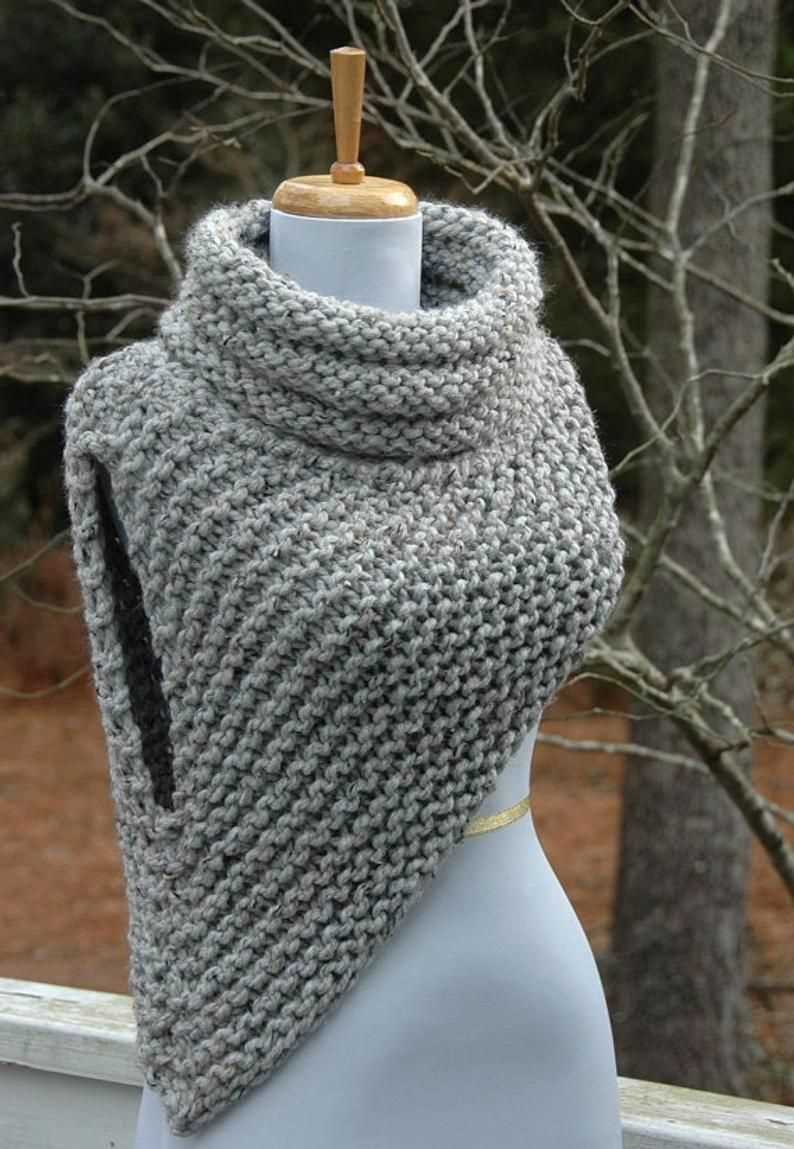 Katniss cowl free knitting pattern