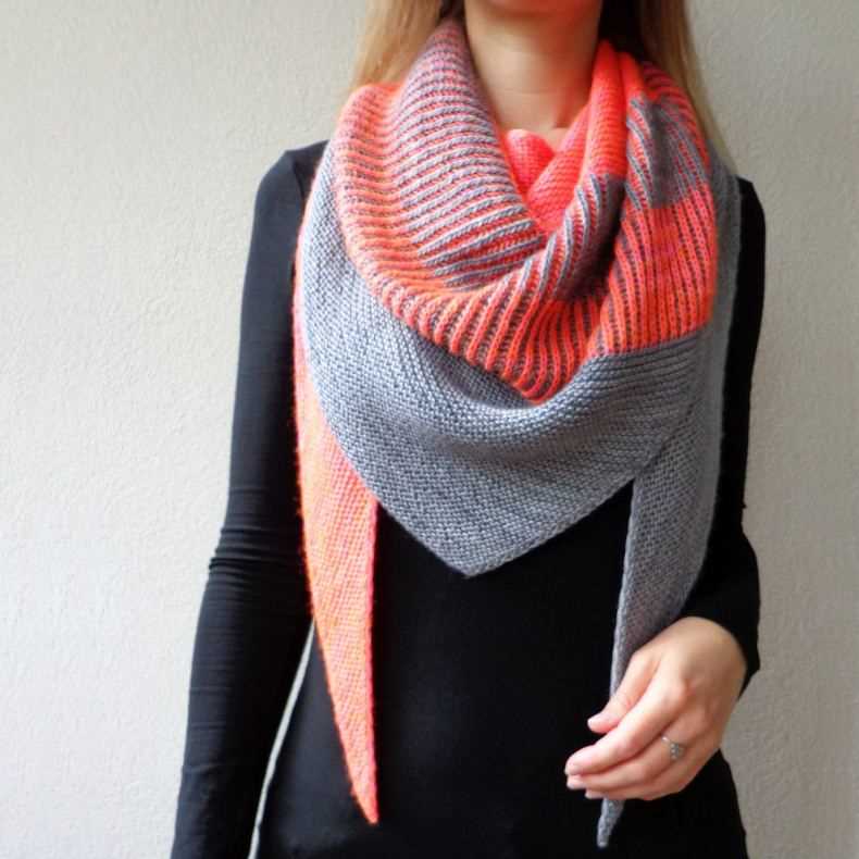 Color block knit scarf pattern
