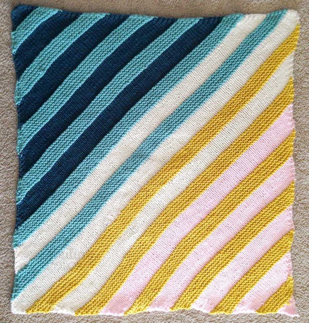 Create a Beautiful Baby Blanket with this Simple Corner to Corner Knitting Pattern Easy corner to corner knit baby blanket pattern