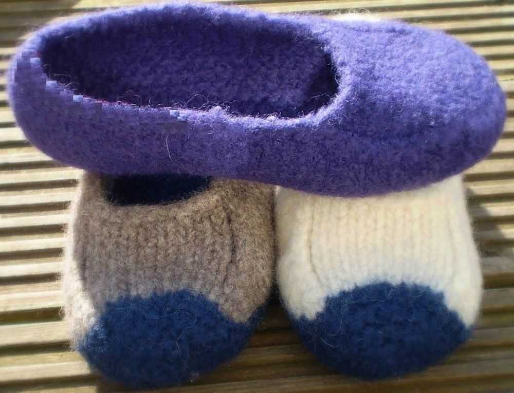 Knitted felted clogs free pattern