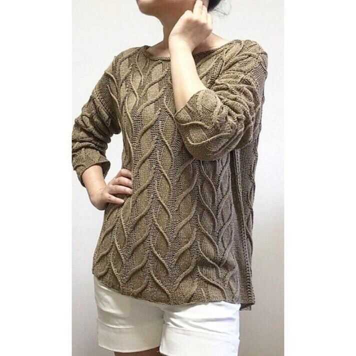 Ladies aran tunic knitting pattern