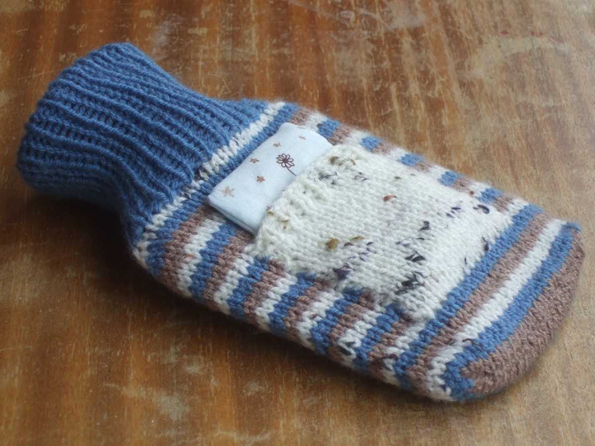 Free knitting pattern for hot water bottle cover