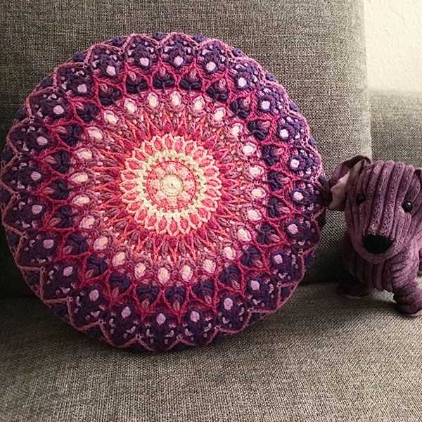 Knitting patterns for mandala yarn